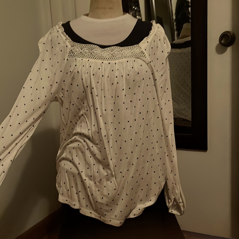 Old Navy, medium blouse/tunic top long sleeve,  polkadot. NWT